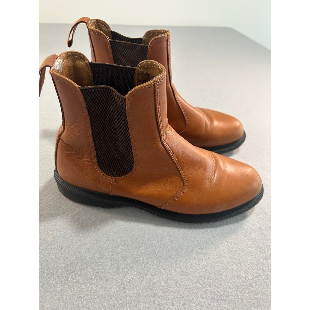 Dr. Martens Flora Chelsea Boots Mens Size 9 Tan Leather Elastic‎ Gusset Shoes